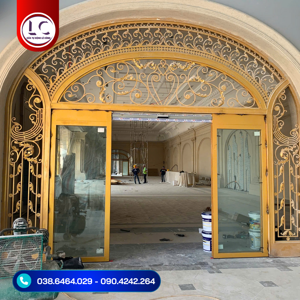 Cửa tự động Cortech VinPalace