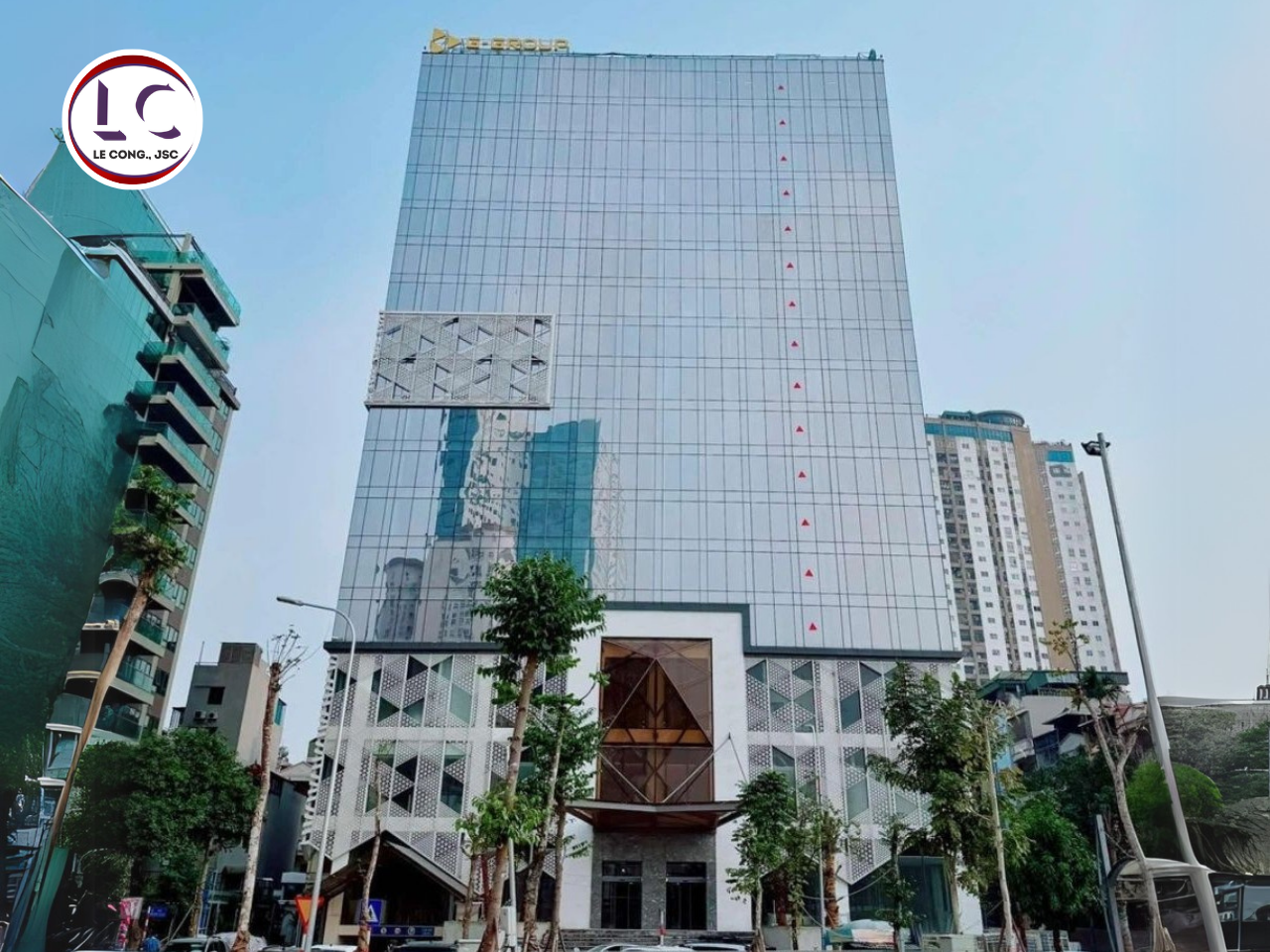 cửa trượt tự động Hàn Quốc tại số 5 Nguyễn Thị Duệ